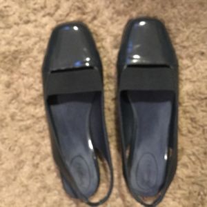 Dress shoes